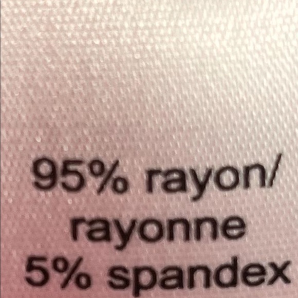 MAURICES Dressy Tank Top Size Small, fits like a Medium - Picture 11 of 11